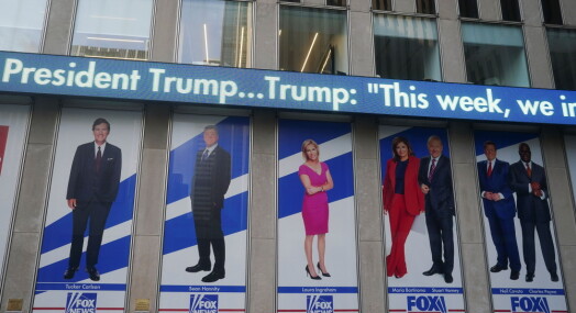 Saksøker Fox News for 23 milliarder kroner Saksøker Fox News for 23 milliarder kroner