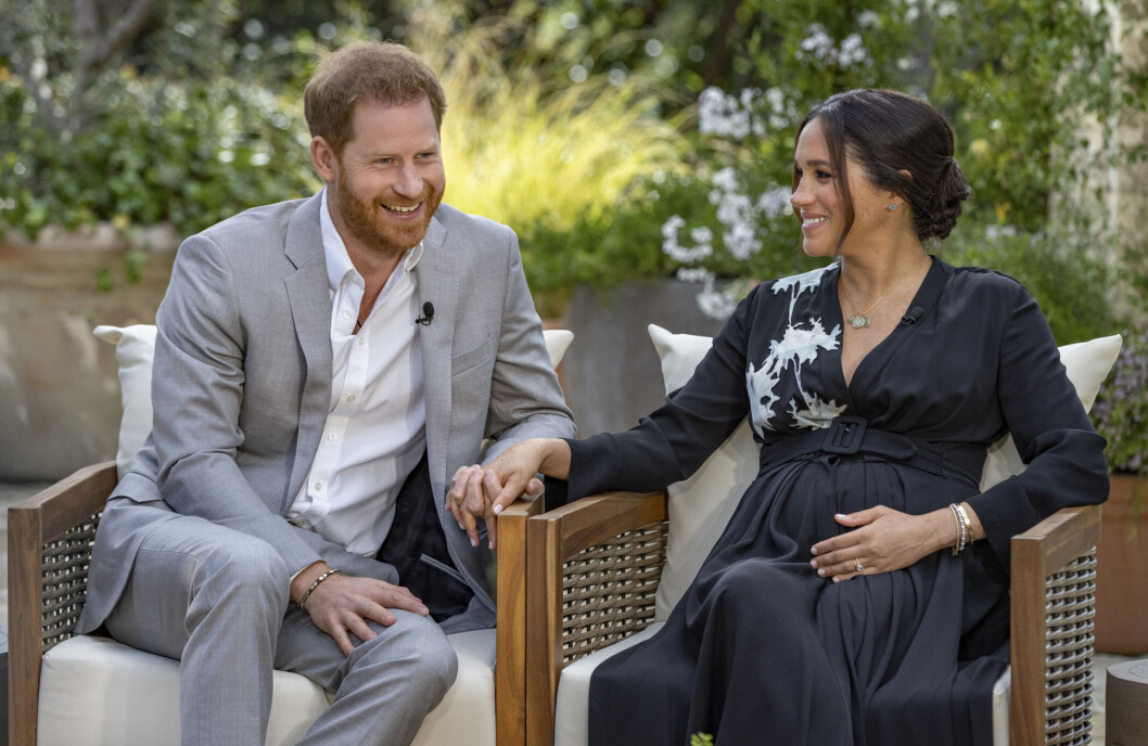 Prins Harry og hertuginnen av Sussex, Meghan, snakker om at de venter en jente under mandagens intervju med Oprah Winfrey. Prins Harry og hertuginnen av Sussex, Meghan, snakker om at de venter en jente under mandagens intervju med Oprah Winfrey.