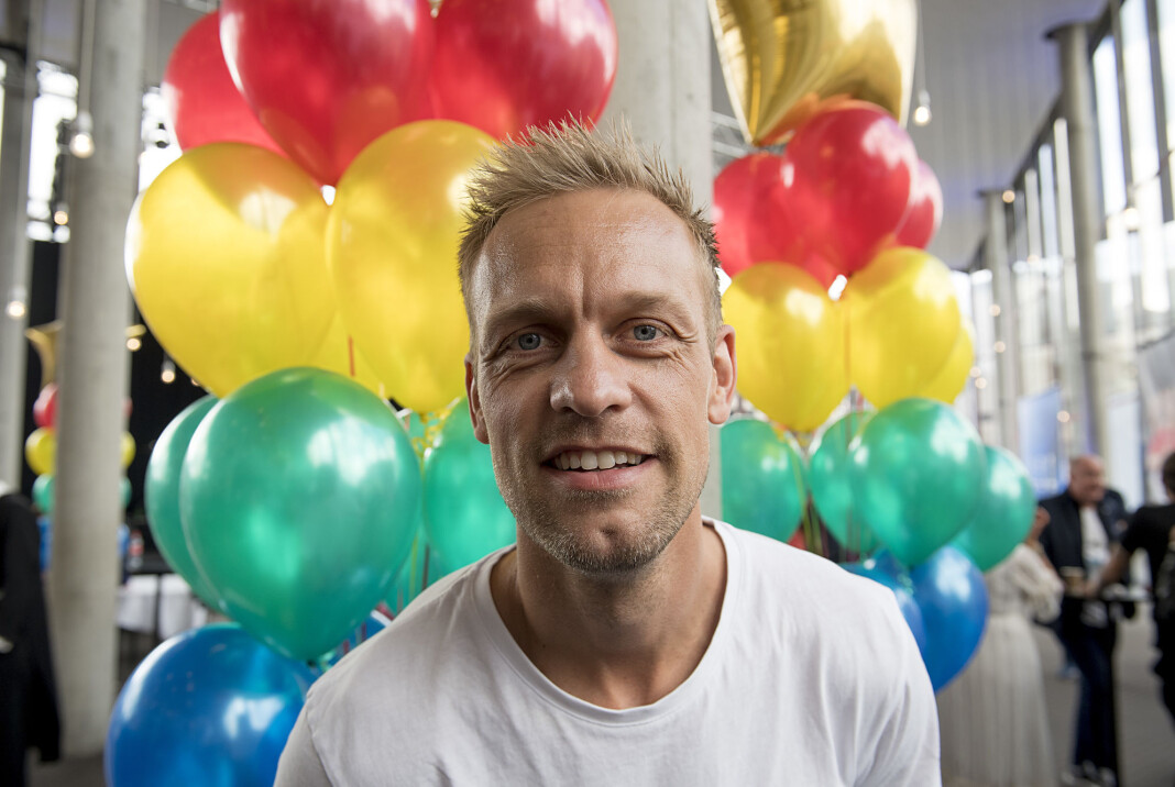 Mads Hansen mener Se og Hør ikke kontaktet ham i forbindelse med reportasjen. Det er ikke riktig, skriver bladet i sitt svar til PFU. Mads Hansen mener Se og Hør ikke kontaktet ham i forbindelse med reportasjen. Det er ikke riktig, skriver bladet i sitt svar til PFU.