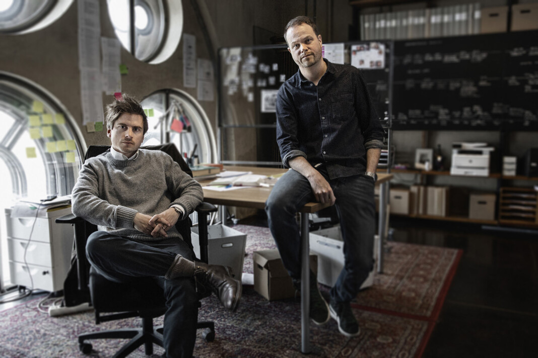 Martin Johnson (t.v.) og Anton Berg graver i en av Skandinavias mest famøse kriminalsaker i dokumentarserien «Knutby. I blind tro». Martin Johnson (t.v.) og Anton Berg graver i en av Skandinavias mest famøse kriminalsaker i dokumentarserien «Knutby. I blind tro».