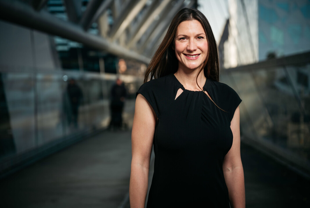 «Det som virker enkelt og åpenbart i en avgrenset nasjonal kontekst, er langt mer kompleks når rammen er global», skriver Marianne Neraal, politisk sjef i Facebook Norge. «Det som virker enkelt og åpenbart i en avgrenset nasjonal kontekst, er langt mer kompleks når rammen er global», skriver Marianne Neraal, politisk sjef i Facebook Norge.