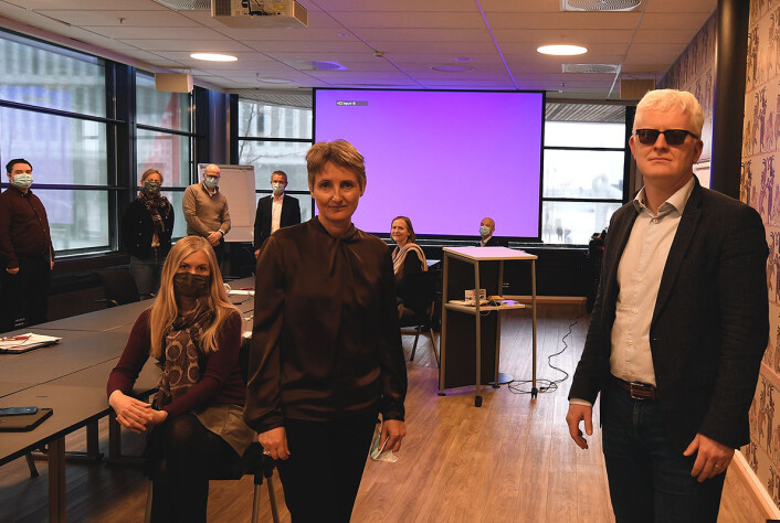 I front forhandlingslederne Pernille Børset (MBL) og Dag Idar Tryggestad (NJ). I front forhandlingslederne Pernille Børset (MBL) og Dag Idar Tryggestad (NJ).
