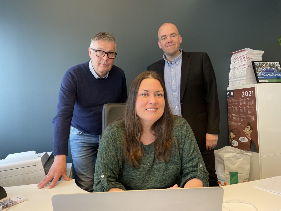 Ivar Thoresen (t.v.), redaktør Liv Maren Mæhre Vold og Tom Martin Kj. Hartviksen. Ivar Thoresen (t.v.), redaktør Liv Maren Mæhre Vold og Tom Martin Kj. Hartviksen.