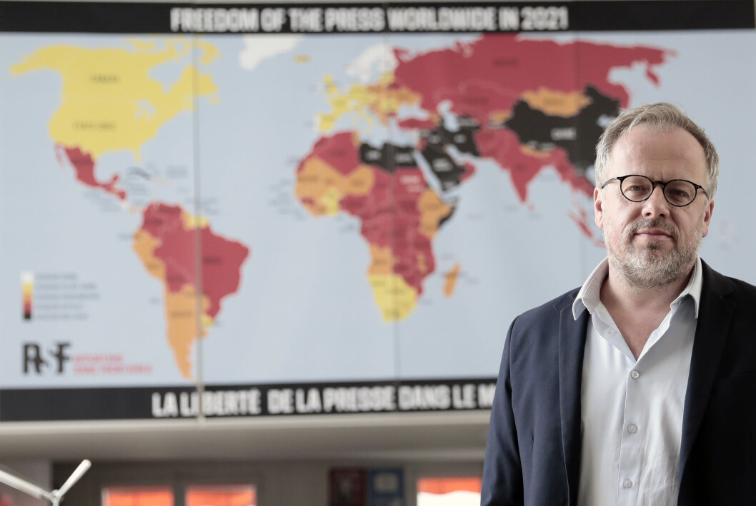 Christophe Deloire, leder for Reportere uten grenser, foran årets oppdaterte «presseindeks». Christophe Deloire, leder for Reportere uten grenser, foran årets oppdaterte «presseindeks».