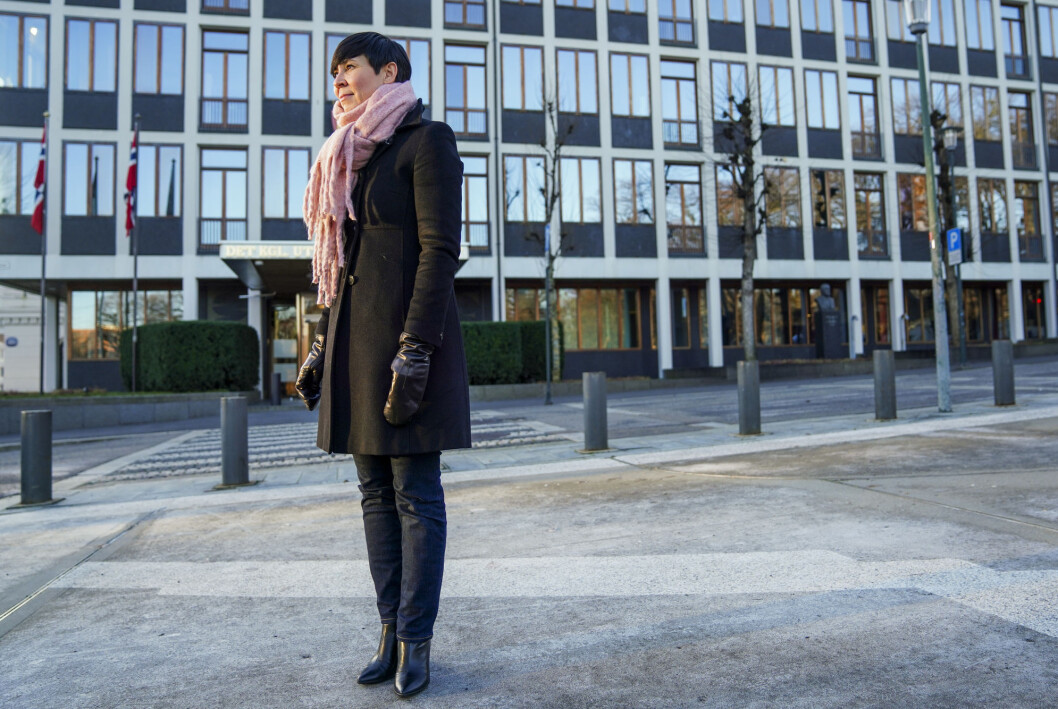 Aftenposten og andre medier etterforskes for å ha omtalt et dokument de ikke skulle hatt tilgang til fra Utenriksdepartementet, her ved utenriksminister Ine Eriksen Søreide (H). Aftenposten og andre medier etterforskes for å ha omtalt et dokument de ikke skulle hatt tilgang til fra Utenriksdepartementet, her ved utenriksminister Ine Eriksen Søreide (H).
