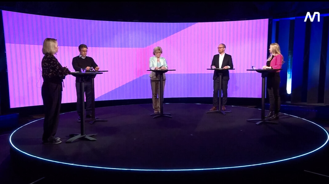 - Det er viktig at vi prøver å finne motstemmer som har kompetanse til å være motstemmer, og at vi ikke konstruerer uenighet, sa VGs Gard Steiro i dagens debatt - Det er viktig at vi prøver å finne motstemmer som har kompetanse til å være motstemmer, og at vi ikke konstruerer uenighet, sa VGs Gard Steiro i dagens debatt