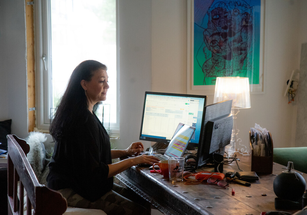 Stengte kafeer og hjemmekontor har påvirket lesertallene til nisjeaviser som Morgenbladet og Klassekampen, mener Kantar. Stengte kafeer og hjemmekontor har påvirket lesertallene til nisjeaviser som Morgenbladet og Klassekampen, mener Kantar.