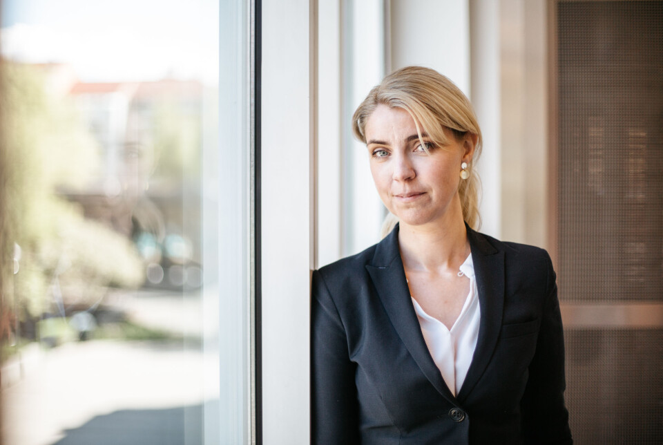Dagbladet og sjefredaktør Alexandra Beverfjord ble kritisert av PFU for å bruke lang tid på å fjerne et bilde på Facebook. Dagbladet og sjefredaktør Alexandra Beverfjord ble kritisert av PFU for å bruke lang tid på å fjerne et bilde på Facebook.