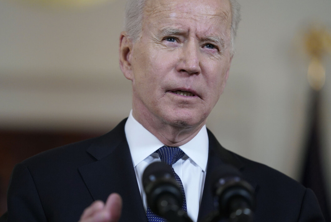 Kina har anklaget president Joe Biden for politisk spill om koronaviruset etter at han beordret ny gransking om opphavet. Kina har anklaget president Joe Biden for politisk spill om koronaviruset etter at han beordret ny gransking om opphavet.