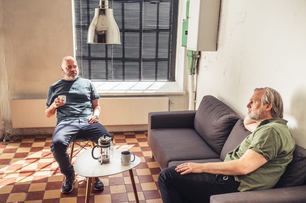Thomas Aune og Frode Lia i Fotball.TV drømmer om reportasjer og dokumentarer fra andre steder enn Grønland i Oslo. Thomas Aune og Frode Lia i Fotball.TV drømmer om reportasjer og dokumentarer fra andre steder enn Grønland i Oslo.