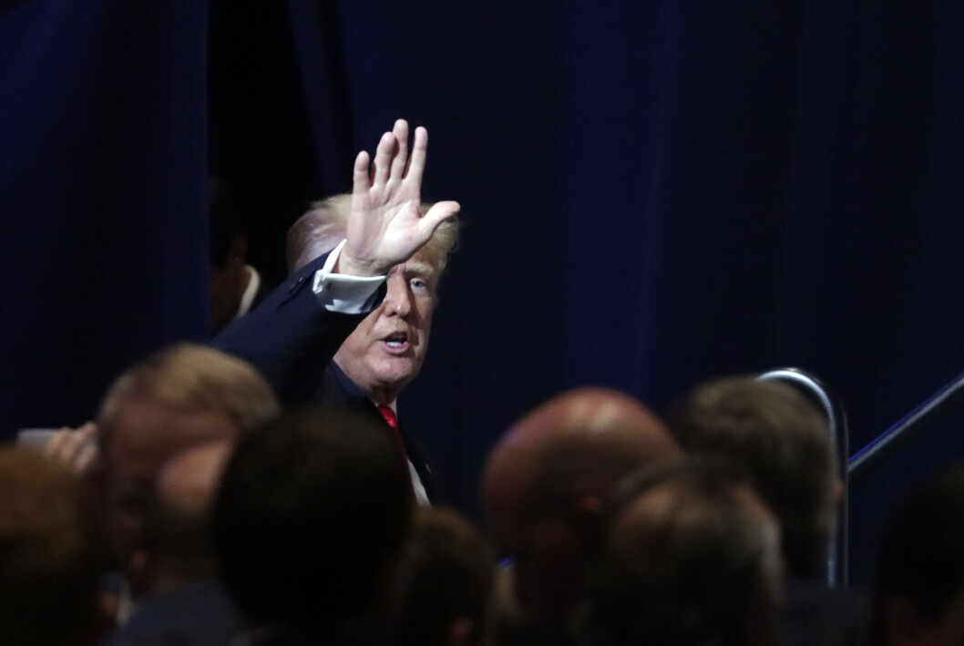 President Donald Trump roser Nigeria for beslutningen om å forby Twitter i landet. Selv er han utestengt for godt fra Twitter. President Donald Trump roser Nigeria for beslutningen om å forby Twitter i landet. Selv er han utestengt for godt fra Twitter.