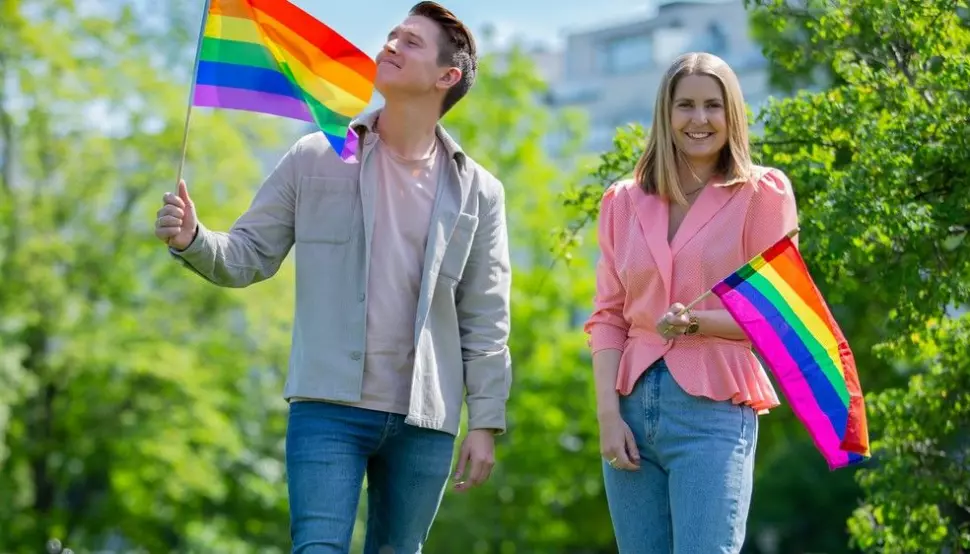 Benjamin Silseth og Silje Nordnes skal lede NRKs første Pride-sending.