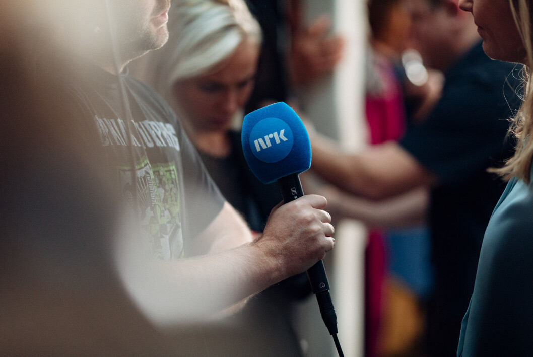 – Nynorsk-kravet har vært en utfordring for NRK lenge, og Medietilsynet har konstatert brudd på kravet i flere tilsynsrapporter, sier Mari Velsand, direktør i Medietilsynet. – Nynorsk-kravet har vært en utfordring for NRK lenge, og Medietilsynet har konstatert brudd på kravet i flere tilsynsrapporter, sier Mari Velsand, direktør i Medietilsynet.