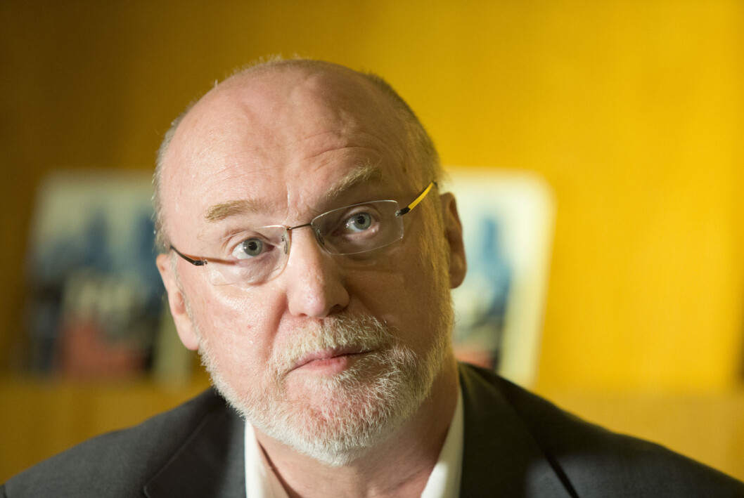 Valgforsker og professor emeritus ved Universitetet i Oslo Bernt Aardal sier meninsgmålinger kan stjele oppmerksomheten fra de politiske sakene. Valgforsker og professor emeritus ved Universitetet i Oslo Bernt Aardal sier meninsgmålinger kan stjele oppmerksomheten fra de politiske sakene.