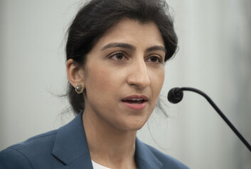 President Joe Biden har utnevnt den 32 år gamle jussprofessoren Lina Khan til ny leder for Federal Trade Commission (FTC). President Joe Biden har utnevnt den 32 år gamle jussprofessoren Lina Khan til ny leder for Federal Trade Commission (FTC).