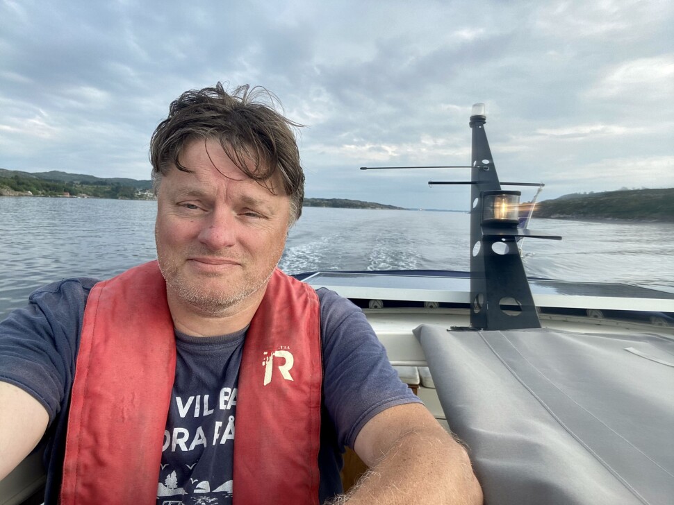 Per-Helge Berg tøffer rundt langs Norges kyst. Per-Helge Berg tøffer rundt langs Norges kyst.