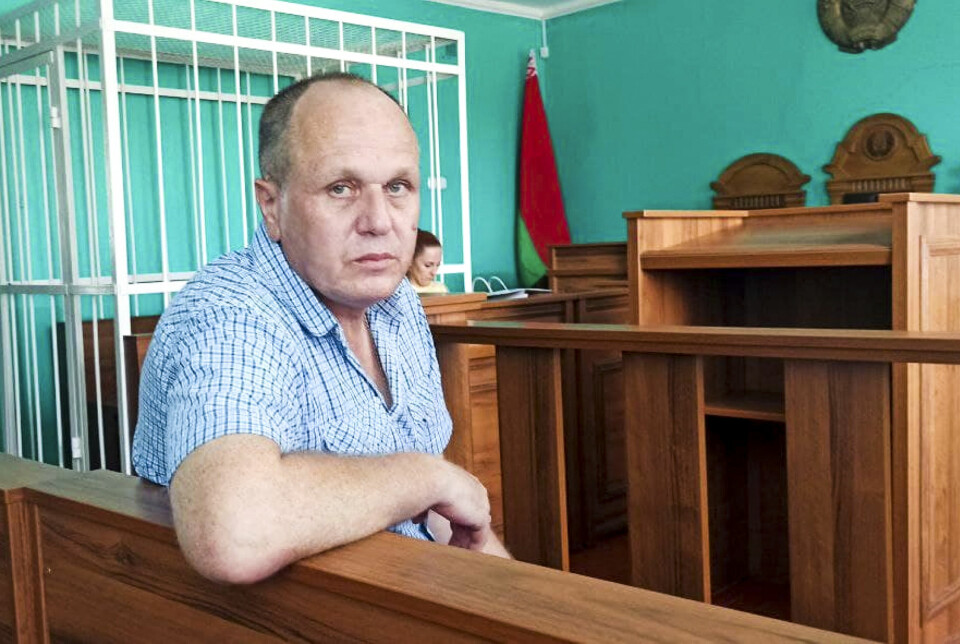 Journalisten Sjarhej Hardzijevitsj er dømt til ett og et halvt års fengsel i Hviterussland for å ha fornærmet landets president Aleksandr Lukasjenko.