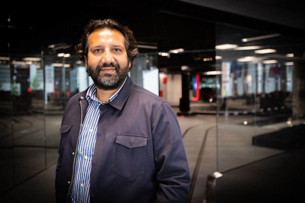 Kadafi Zaman markerer 20 år som reporter med å utgi boken «Den norske drømmen. Fra Punjab til TV 2» Kadafi Zaman markerer 20 år som reporter med å utgi boken «Den norske drømmen. Fra Punjab til TV 2»