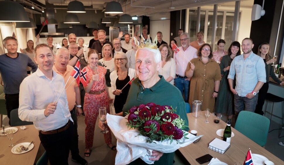 Odd Richard Valmot ble feiret av TU-kolleger på kontoret. Odd Richard Valmot ble feiret av TU-kolleger på kontoret.
