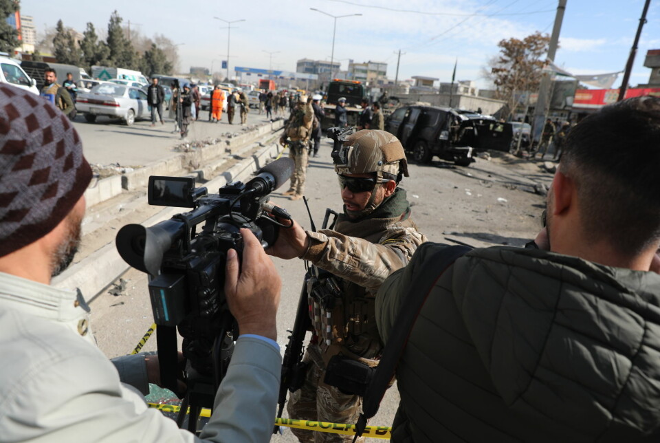 Afghanske journalister på jobb i Kabul tidligere i år.