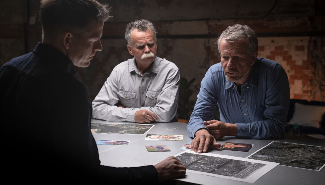 TV 2 behandler Lørenskog-forsvinningen i ny dokumentarserie. Her journalist Kenneth Fossheim (t.v.) med de tidligere etterforskerne Håvard Aksnes og Per Angel. TV 2 behandler Lørenskog-forsvinningen i ny dokumentarserie. Her journalist Kenneth Fossheim (t.v.) med de tidligere etterforskerne Håvard Aksnes og Per Angel.