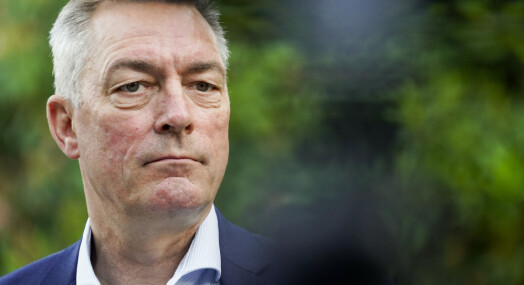 Omstridte regler om innhenting av tele- og nettdata trer i kraft Omstridte regler om innhenting av tele- og nettdata trer i kraft