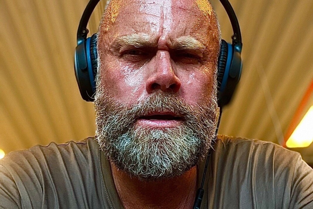 Mentaltrener Erik Bertrand Larssen er programleder i Bertrands Univers, som nå blir tilgjengelig på Podplay Radio. Mentaltrener Erik Bertrand Larssen er programleder i Bertrands Univers, som nå blir tilgjengelig på Podplay Radio.