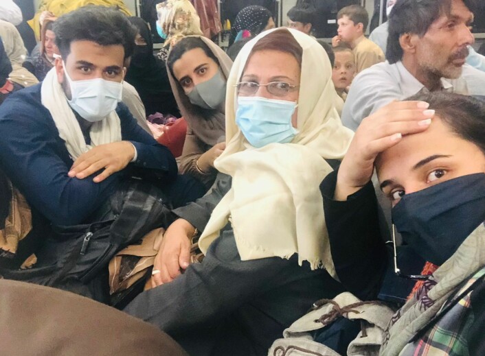 Journalistfamilien har flyktet fra Taliban: – Aner ikke hvor i verden vi havner