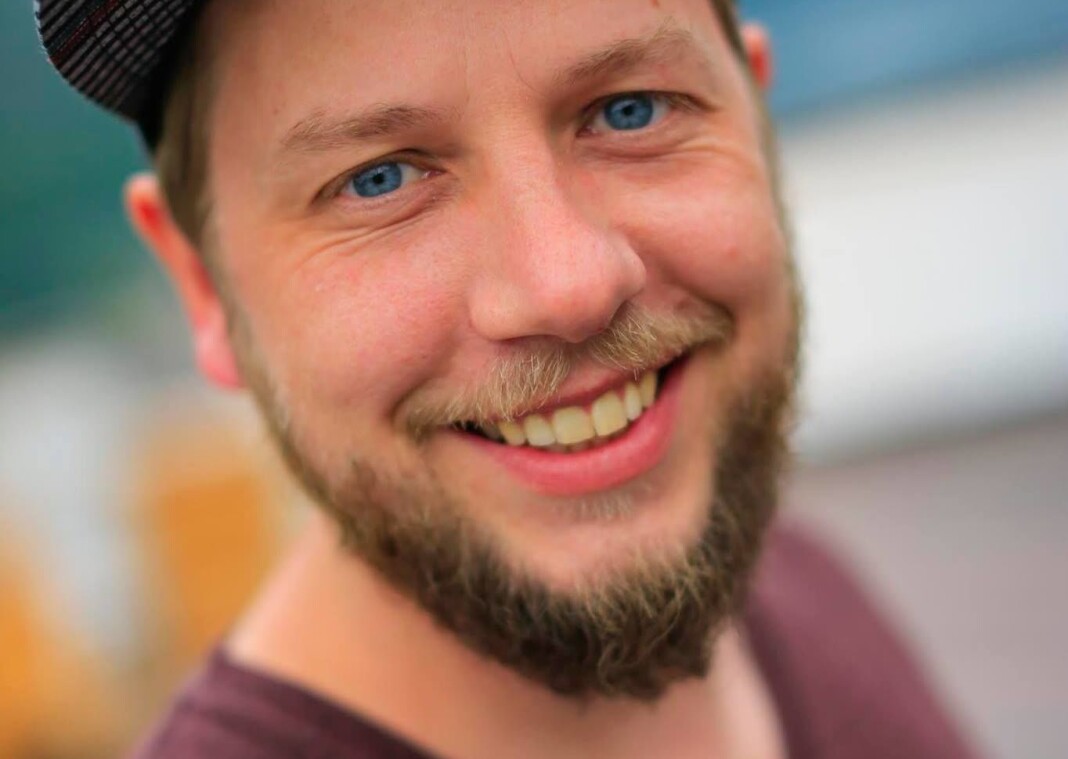 Andreas Grimsæth har jobbet 16 år i NRK. Andreas Grimsæth har jobbet 16 år i NRK.