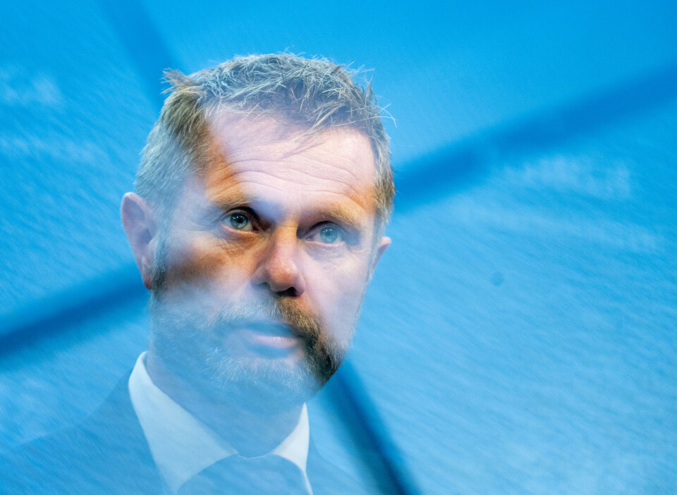 Hvorfor var ikke pressen like kritisk da myndighetene stadig presenterte tiltakspakker? skriver Victor Hansen. På bildet helseminister Bent Høie. Hvorfor var ikke pressen like kritisk da myndighetene stadig presenterte tiltakspakker? skriver Victor Hansen. På bildet helseminister Bent Høie.