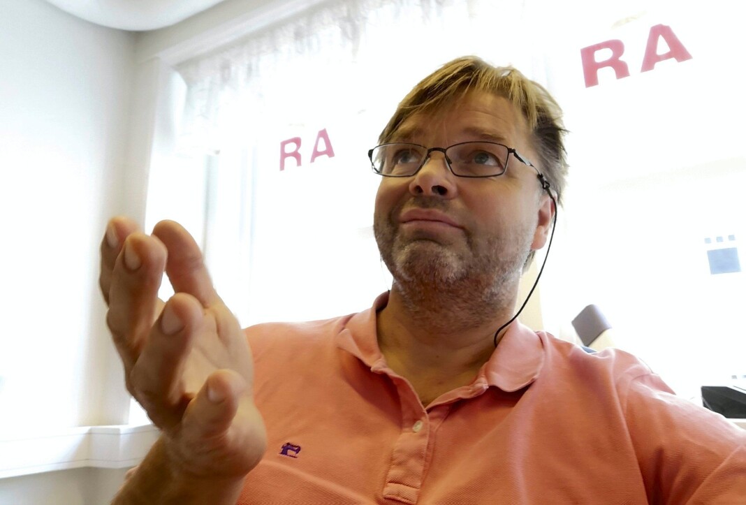 – Jeg søkte jobben i AAB fordi jeg er hel avismann og jeg liker redaktørrollen og hva den innebærer, sier Torfinn Skåttet. – Jeg søkte jobben i AAB fordi jeg er hel avismann og jeg liker redaktørrollen og hva den innebærer, sier Torfinn Skåttet.