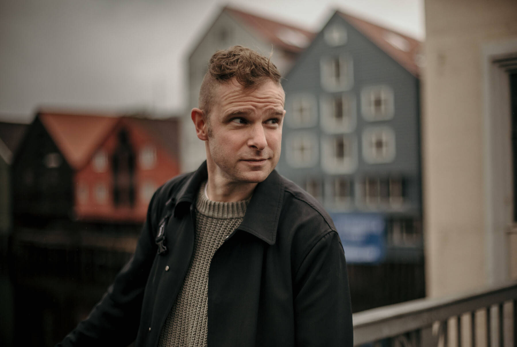 – Jeg får ofte spørsmålet om hvordan jeg kan publisere ting jeg ikke er enig i, det synes jeg er avslørende, sier Snorre Valen. – Jeg får ofte spørsmålet om hvordan jeg kan publisere ting jeg ikke er enig i, det synes jeg er avslørende, sier Snorre Valen.