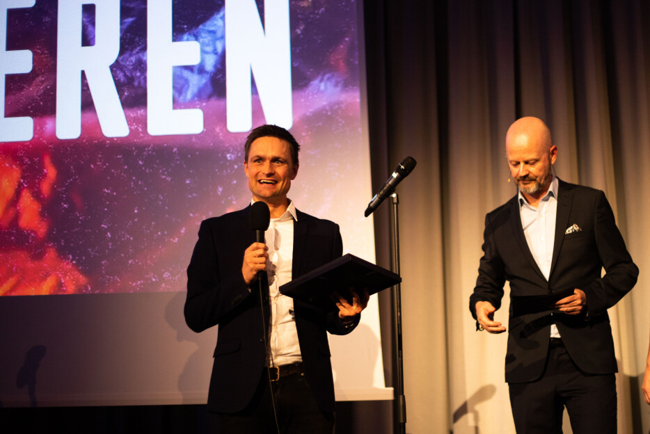 VG får diplom for «Våpendrageren». VG får diplom for «Våpendrageren».