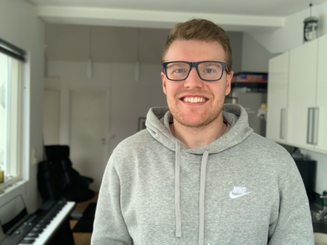 Sebastian Backe Eriksen har fått fast jobb i Halden Arbeiderblad. Sebastian Backe Eriksen har fått fast jobb i Halden Arbeiderblad.