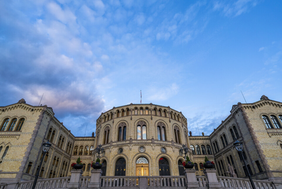 – Dette vil vi gjerne beklage overfor partiene og Stortinget, skriver Rødts sekretariatsleder. – Dette vil vi gjerne beklage overfor partiene og Stortinget, skriver Rødts sekretariatsleder.