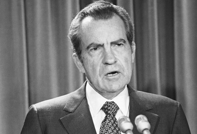 Journalist Magnus Bjerg lot Richard Nixon holde en tale som ble skrevet, men aldri framført. Journalist Magnus Bjerg lot Richard Nixon holde en tale som ble skrevet, men aldri framført.