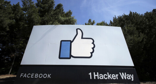 Facebook vil ansette 10.000 i EU-landene for å skape «metaverset» Facebook vil ansette 10.000 i EU-landene for å skape «metaverset»