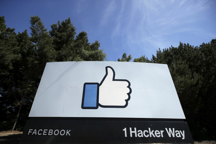 Journalister og aktivister anklager Facebook for sensur
