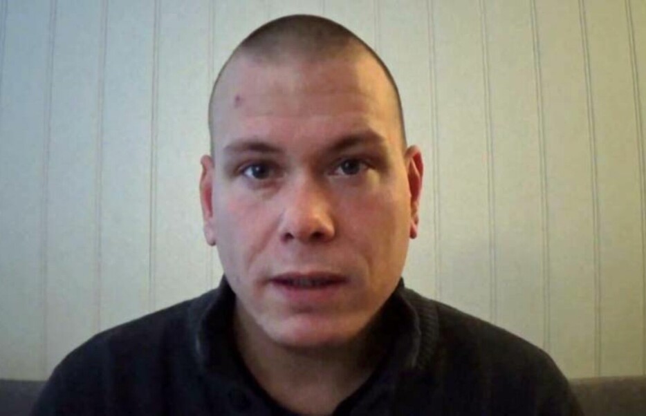Bilde fra Youtube av Espen Andersen Bråthen som er siktet for drap på fem personer på Kongsberg.