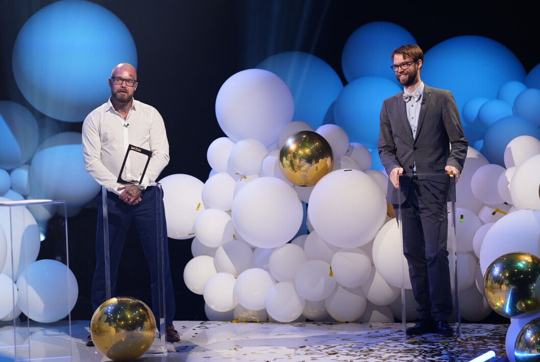 Benjamin Ree (t.h.) og Kart-Bertil Nordland mottok Gullruten for beste tv-dokumentar for VGTVs «Kunstneren og tyven» i mai i år. (Ree har laget filmen, mens Nordland er kunsttyven i filmen.) Benjamin Ree (t.h.) og Kart-Bertil Nordland mottok Gullruten for beste tv-dokumentar for VGTVs «Kunstneren og tyven» i mai i år. (Ree har laget filmen, mens Nordland er kunsttyven i filmen.)