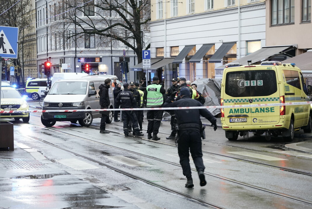 Politiet påpeker at det ligger ute flere usladdede videoer fra hendelsen i Oslo i dag.