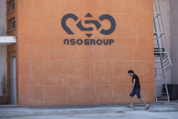 Israelske NSO Group ble nylig svartelistet av USA. Nå saksøker Apple det omstridte selskapet.