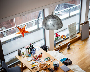Frokostbordet er dekket på hos Roger og Britt Pernille i Berlin. Frokostbordet er dekket på hos Roger og Britt Pernille i Berlin.