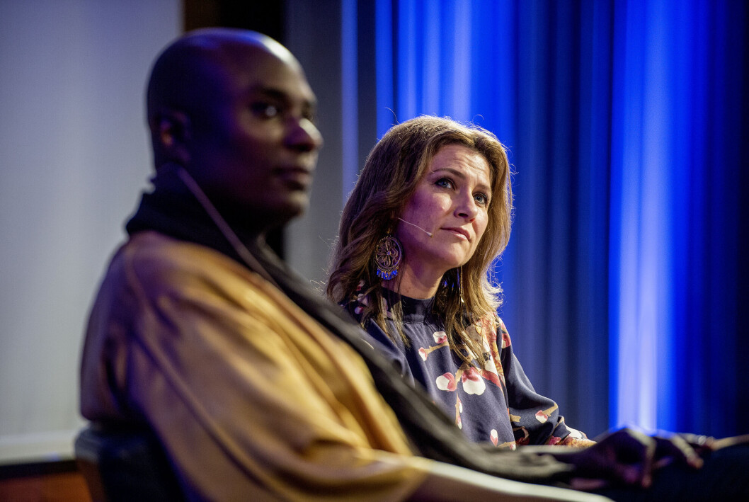 Prinsesse Märtha Louise reagerer kraftig på Se og Hørs artikkel om Shaman Dureks helsetilstand. Her fra da de holdt foredrag på Clarion hotell i Stavanger i 2019. Prinsesse Märtha Louise reagerer kraftig på Se og Hørs artikkel om Shaman Dureks helsetilstand. Her fra da de holdt foredrag på Clarion hotell i Stavanger i 2019.