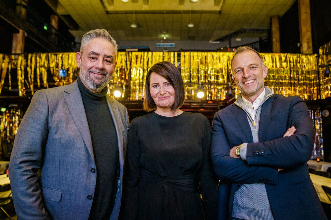 Kenneth Fredheim, Line Andersen og Tom Stiansen er del av teamet som dekker Beijing-OL for Discovery. Kenneth Fredheim, Line Andersen og Tom Stiansen er del av teamet som dekker Beijing-OL for Discovery.