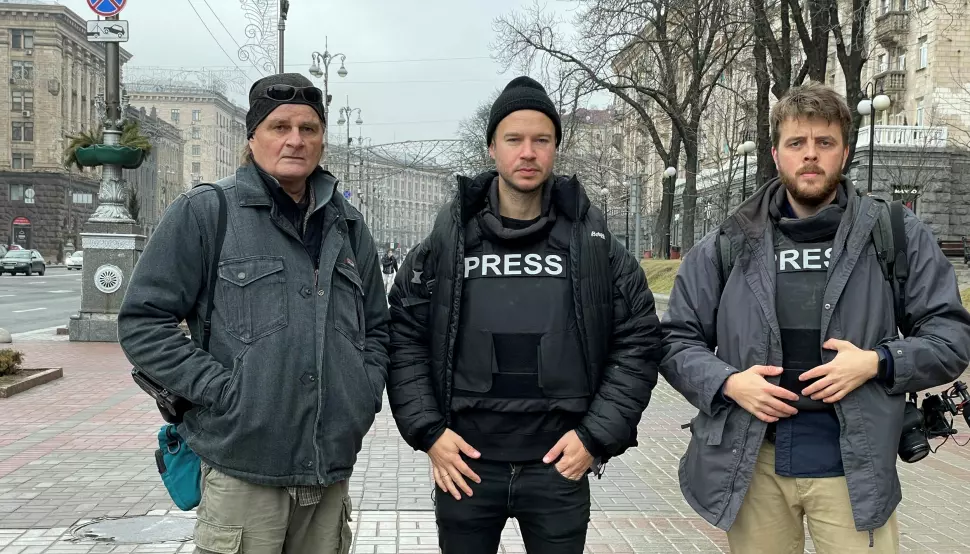 VG-journalistene Harald Henden (f.v.), Amund Bakke Fosse og Kyrre Lien i Kyiv.