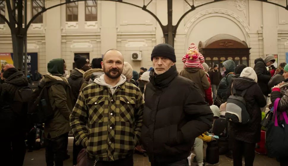 Journalist Eskil Engdal og fotograf André Liohn haiket fra Polen og inn til Lviv i det vestlige Ukraina.