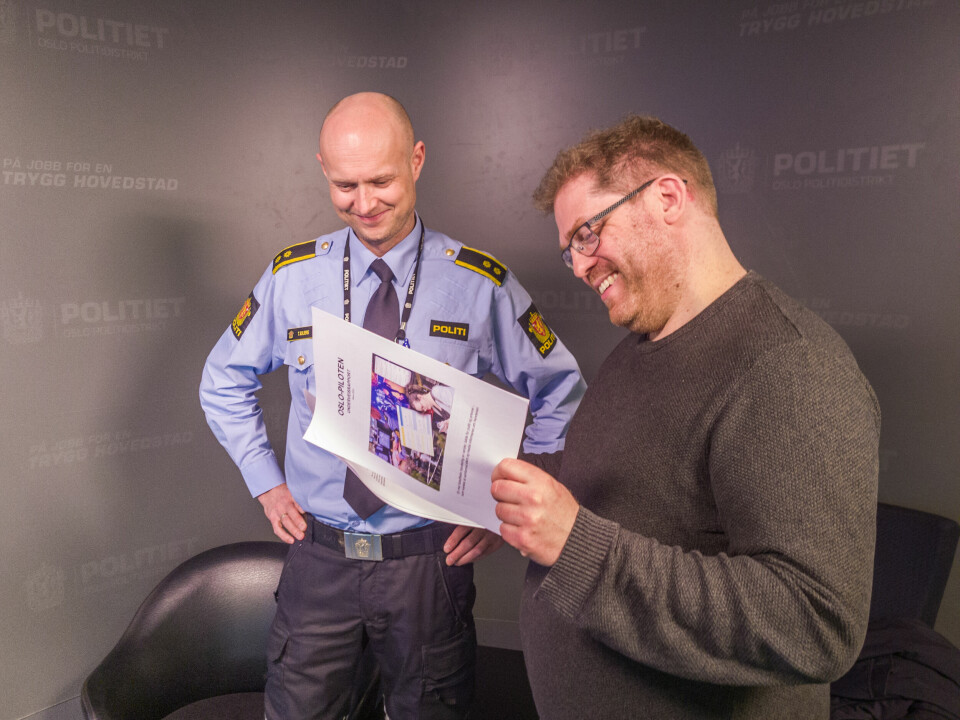 Operasjonsleder Tore Solberg og Budstikka-journalist Jørgen Dahl Kristensen er godt fornøyd med de første tre månedene av Oslopiloten.