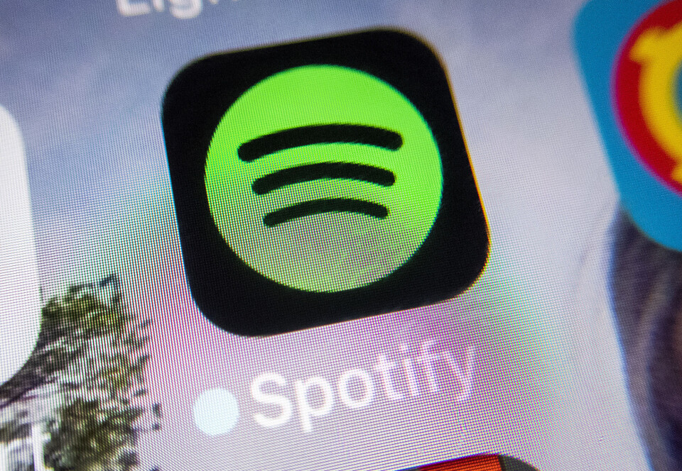 Spotify-ikon på en mobilskjerm. Selskapet stenger sin virksomhet i Russland som følge av invasjonen av Ukraina. Spotify-ikon på en mobilskjerm. Selskapet stenger sin virksomhet i Russland som følge av invasjonen av Ukraina.
