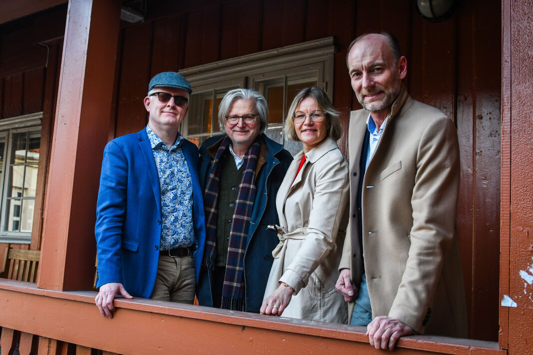 Fra venstre Dag Idar Tryggestad fra Norsk Journalistlag, Per Christian Magnus og Kristine Holmelid fra SUJO, og Knut Olav Åmås fra Fritt Ord. Fra venstre Dag Idar Tryggestad fra Norsk Journalistlag, Per Christian Magnus og Kristine Holmelid fra SUJO, og Knut Olav Åmås fra Fritt Ord.